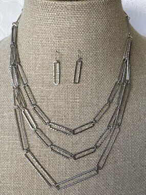 Paperclip Link Earring Set Silvertone Layered Chain Statement Necklace 23" NEW